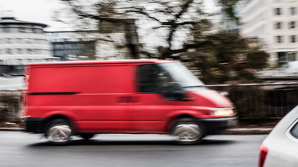 Transportbilar och pick-up:er behövs. Tyvärr har politiken gjort dem alldeles för dyra vilket blivit ett problem för väldigt många företag.