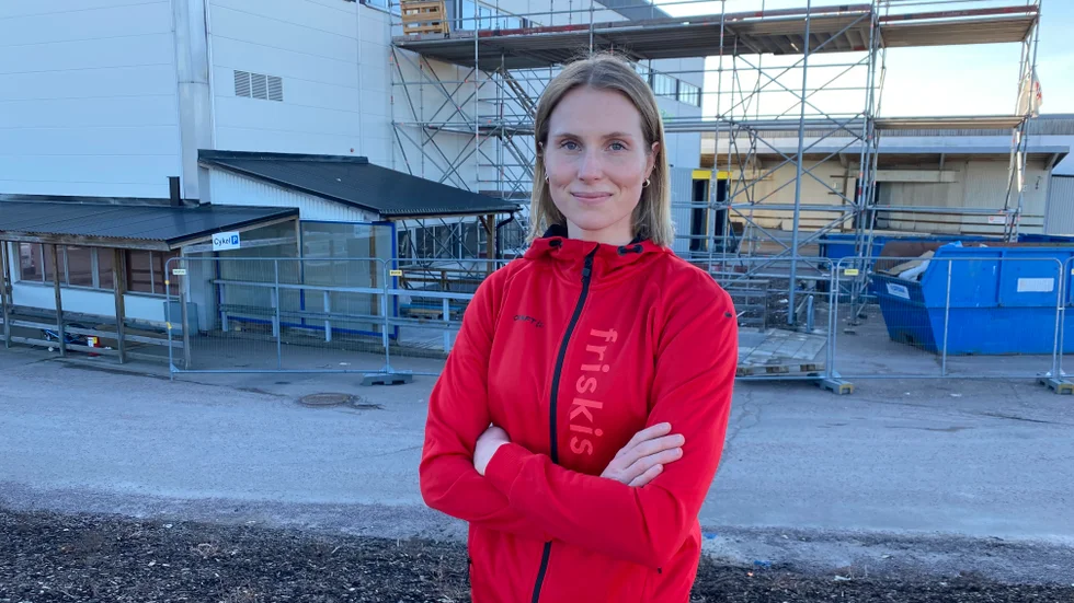 Maja Löfstedt är Motalas nya platschef för Friskis och Svettis som öppnar i gamla Luxor på sensommaren i år. Möt Vadstenatjejen och henne stankar om det nya jobbet som hon börjat.
