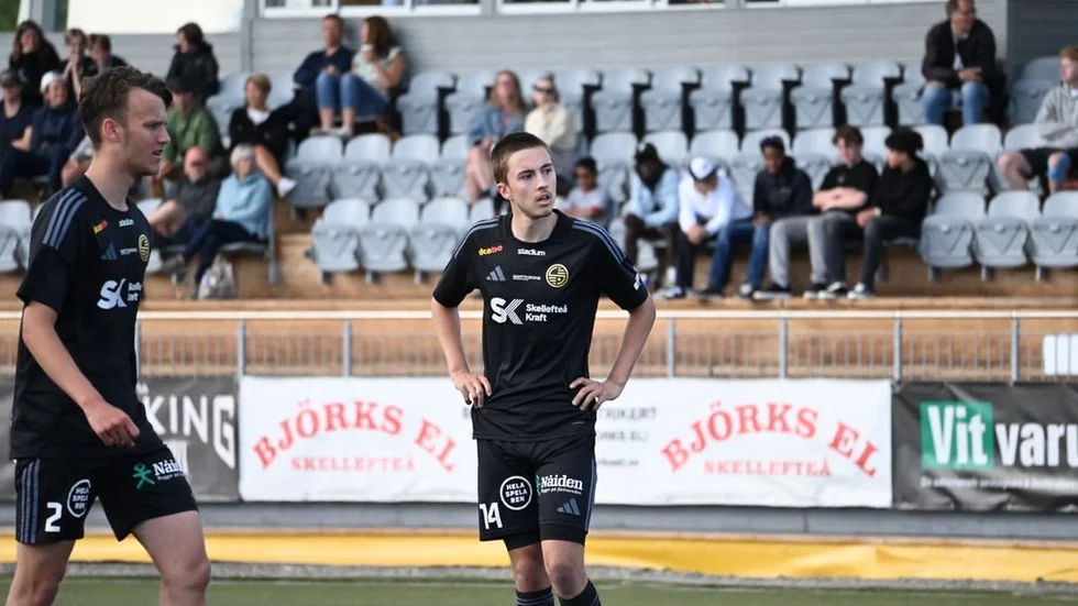 Tim Lindfors och hans Skellefteå FF föll med uddamålet hemma mot Gottne.