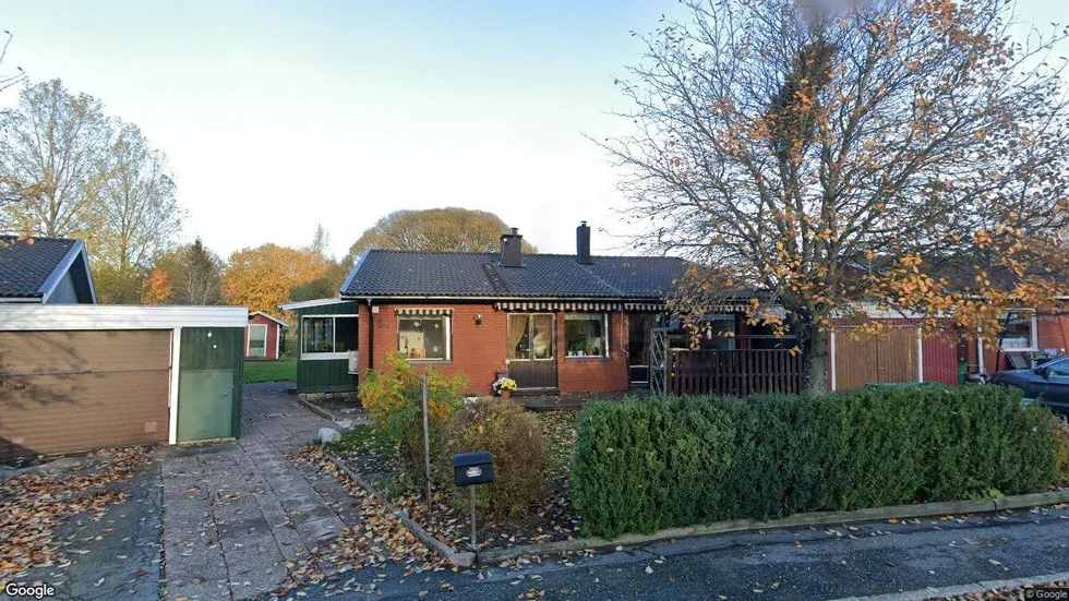 Bokvägen 24