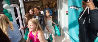 Ringlande kö på butikspremiär – Otilia, 10: "Kul att vara först"