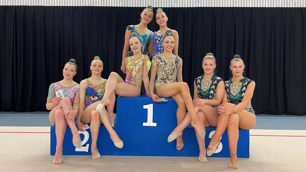 GCF Uppsalas gymnaster från vänster: Anastasia Nechitaylo, Emma Göransson, Alva Svennbeck, Linnea Magdeburg, Josefine Engstrand, Elina Sheremy, Alice Lazarevic, Hanna Stenhammar.

