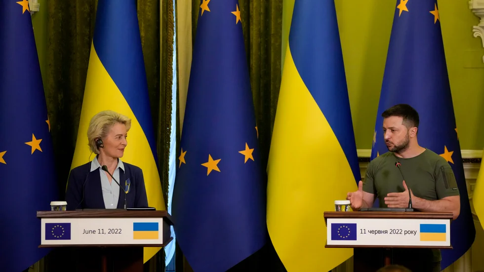 Det är i gemensam anda som Europeiska unionen blir en maktfaktor, en stark vän i geopolitiska sammanhang. 