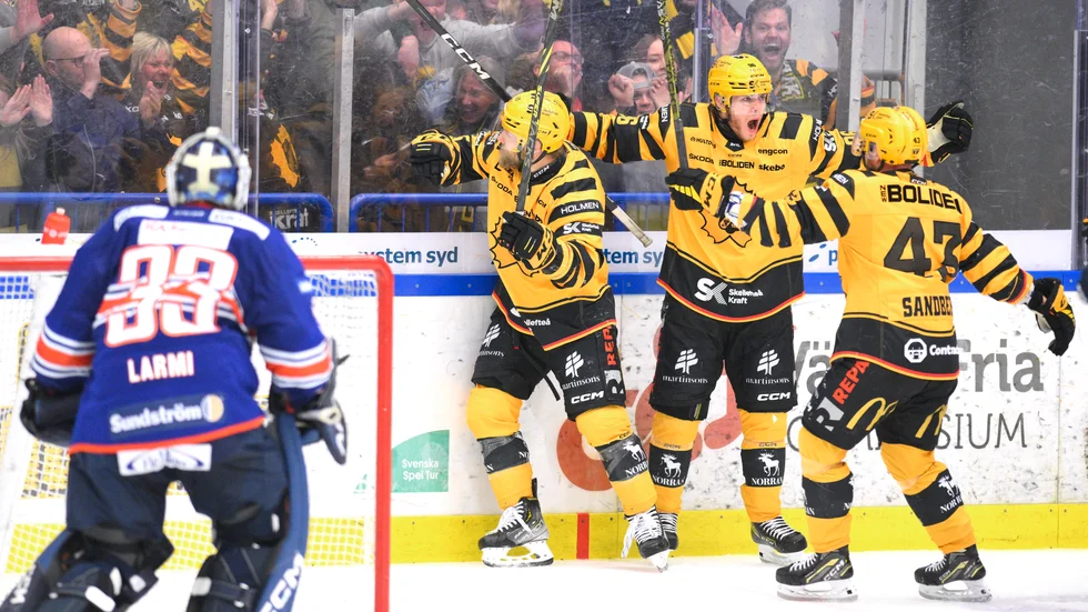 Skellefteås Oscar Möller (45) och hans lagkamrater fick jubla i den tredje SM-finalen.