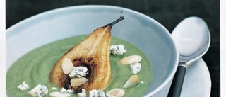 Broccolisoppa med stiltonost och päron