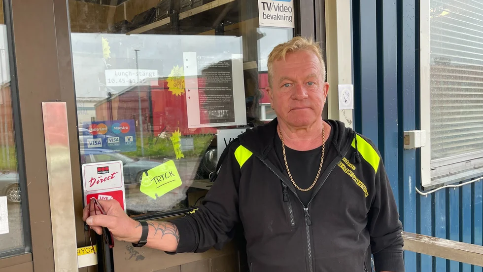 "Innan vi installerade övervakningskameror kunde vi ha påhälsning i princip varje natt", säger Leif Lundstig, ägare av Fyrkanstens bildemontering.