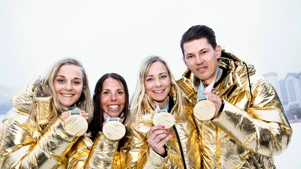 Stina Nilsson, Charlotte Kalla, Frida Hansdotter och André Myhrer tillhörde de svenska guldmedaljörerna under de olympiska spelen i Pyeongchang 2018. Nu finns möjlighet för Sverige att få stå som värd för vinter-OS och Paralympics 2026.