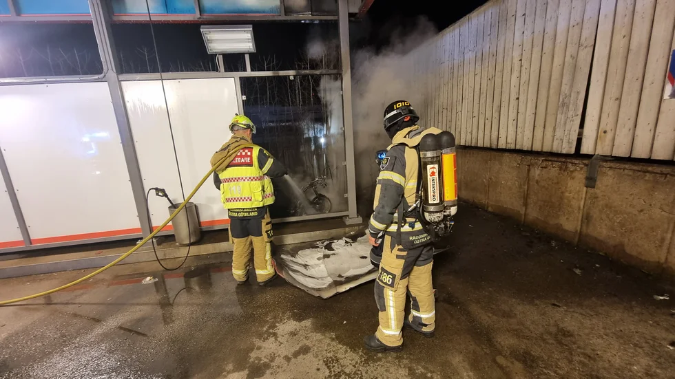 Brinnande moped i Norrköping under natten mot lördag.