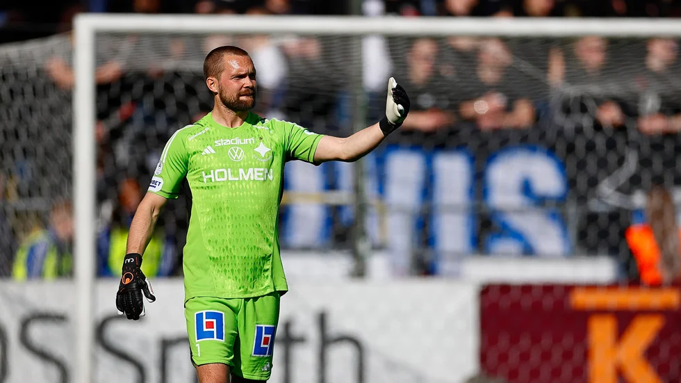 Oscar Jansson räddade "Peking" i Göteborg. Han står förstås även mot Hammarby.