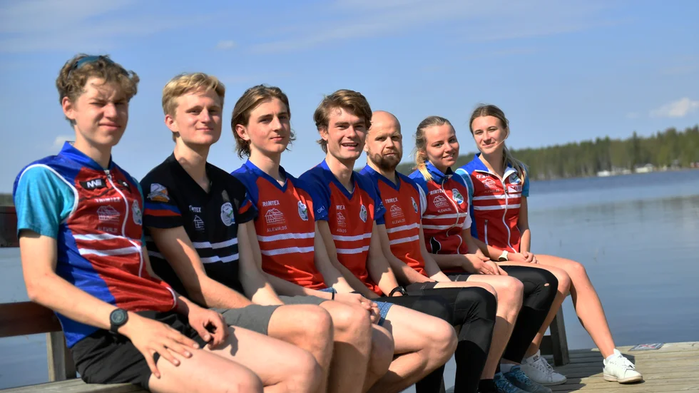 Henrik Lundfors, Axel Granqvist, Kasparas Murenas, Erik Herne, Love Berzell, Emma Almgren och Amanda Granqvist från OK Ravinen.
