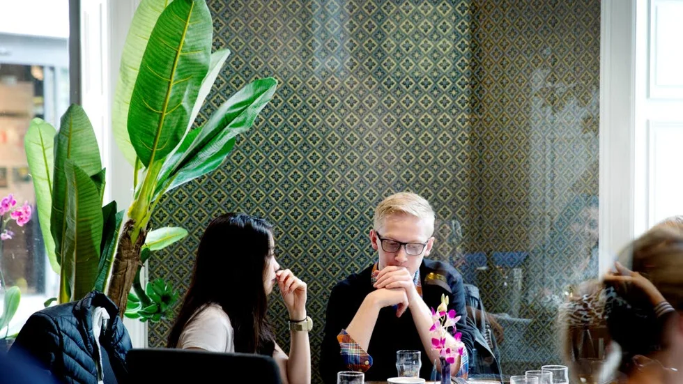 Lunchgäster. Carolina Persson och Philip Karlsson äter lunch ute ett par gånger i månaden.