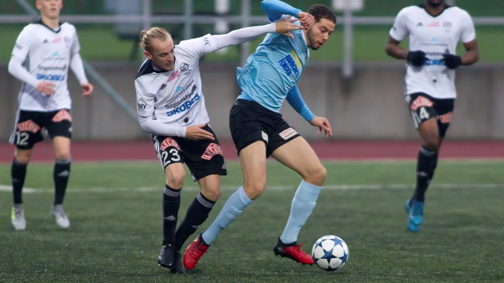 INTRESSE. Att träna Motala AIF:s division 2-lag är populärt. 200 ansökningar har kommit in till fotbollsklubben.
