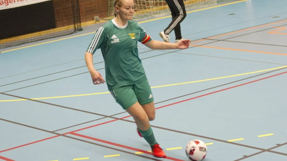 Målskytt. Sara Riekkinen gjorde Zeros första mål i matchen mot Norrköping futsal.