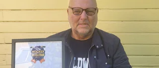 35 år i hockeyns tjänst – nu prisas eldsjälen Grezze
