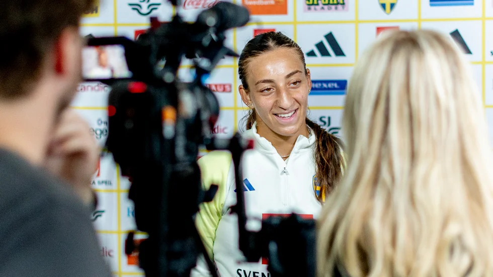 Rosa Kafaji kan få göra landslagsdebut mot Spanien eller Schweiz.