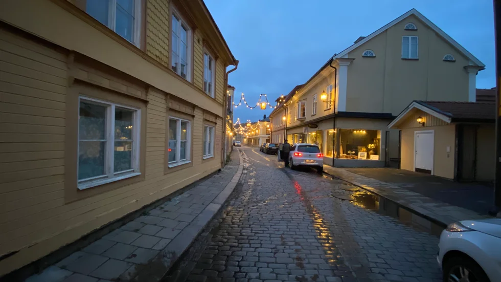 Julbelysning på Köpmangatan i Eskilstuna.