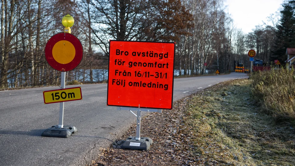 Illersjövägen stängs av fram till nästa år. Anledningen är att Illersjöbron ska totalrenoveras.