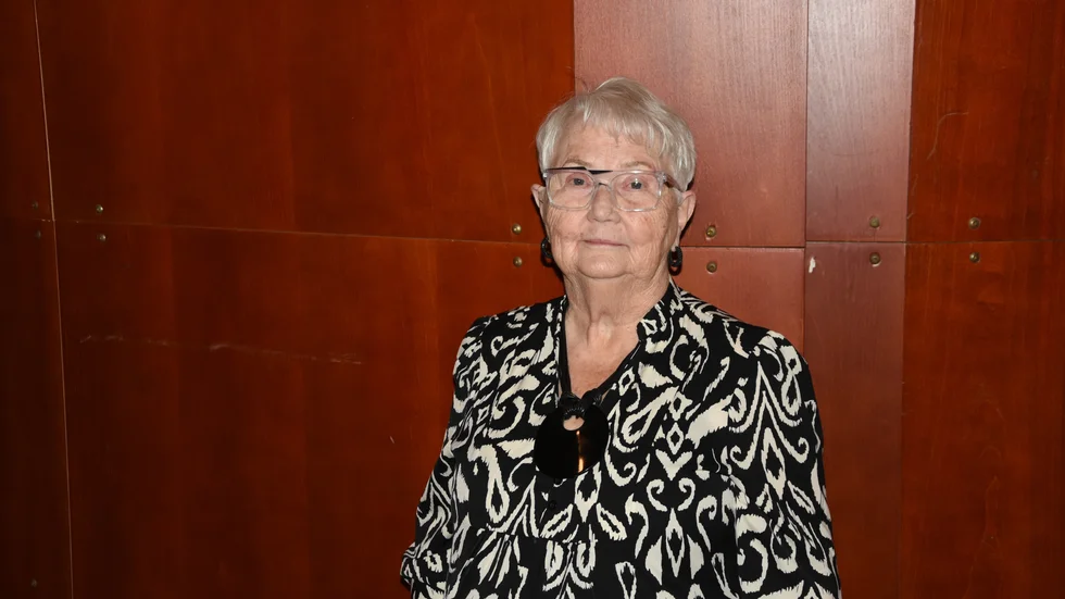 "Det har gått åt cirka 200 fribiljetter plus några inbjudna så det är ett stort arrangemang", säger Ulla Granström ordförande PRO Kalix om festligheterna.