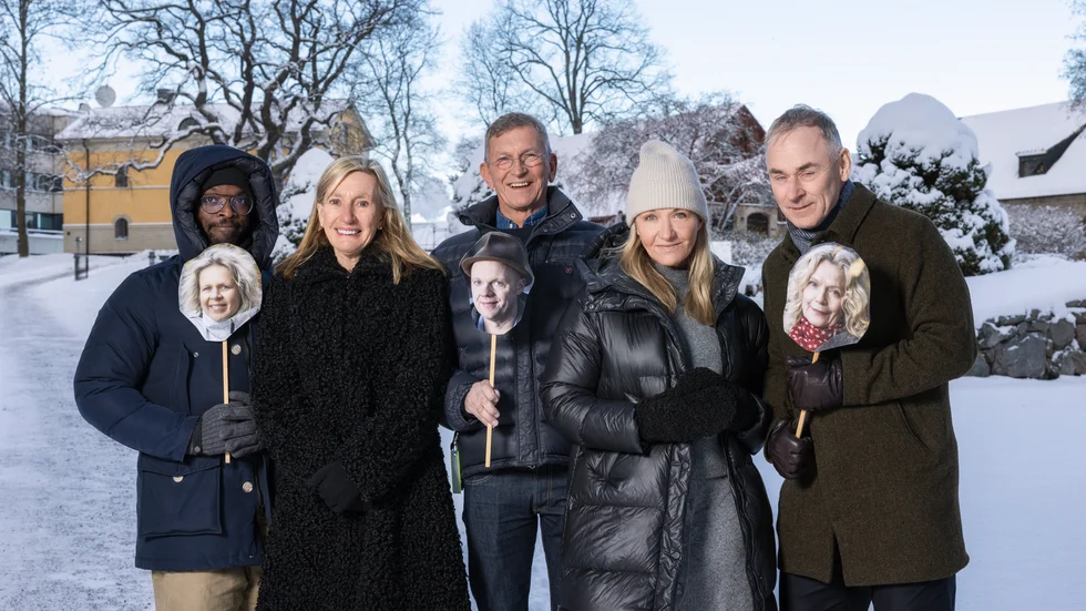 Kodjo Akolor, (Anna-Lena Laurén), Carin Götblad, Tomas Sjödin, (Olof Wretling), Kristin Kaspersen, Sverker Sörlin, (Åsa Wikforss) är årets vintervärdar i P1. Pressbild.