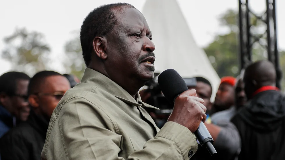 Kenyas oppositionsledare Raila Odinga under ett tal till anhängare i Nairobi i juli.