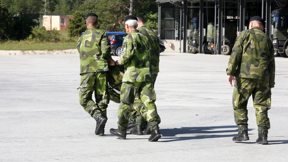 Sammanlagt tre soldater svimmade under ceremonin.
