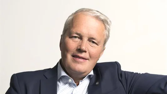 ”Varslet nu gäller all kvarvarande personal och genomförs om det inte dyker upp nya projekt, vilket vi självfallet hoppas”, säger Fredrik Andersson, styrelseordförande i Jörnträhus tillika vd hos ägaren Contractor.