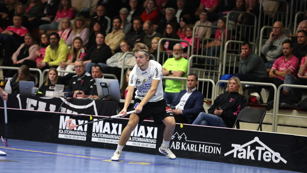 Filip Eriksson var Storvretas bäste spelare och stod för två mål men han missade sin straff.