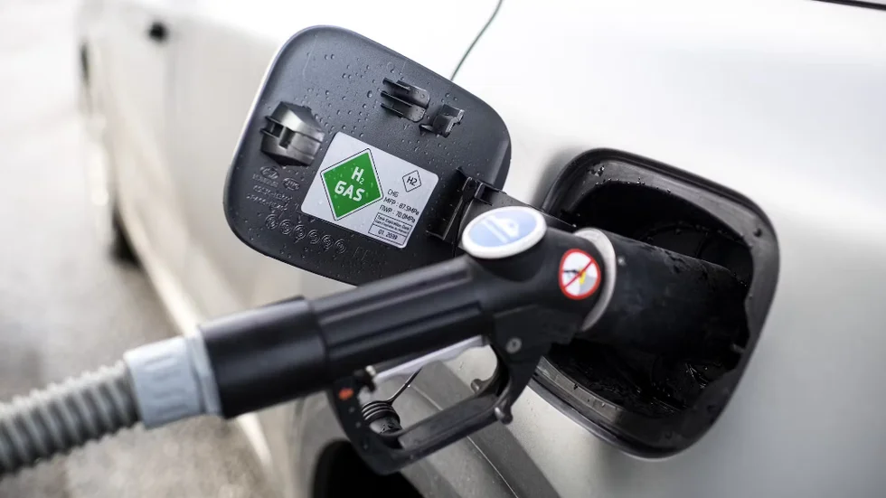 In the spring of 2024, Umeå and Storuman will receive their first hydrogen fuel stations.