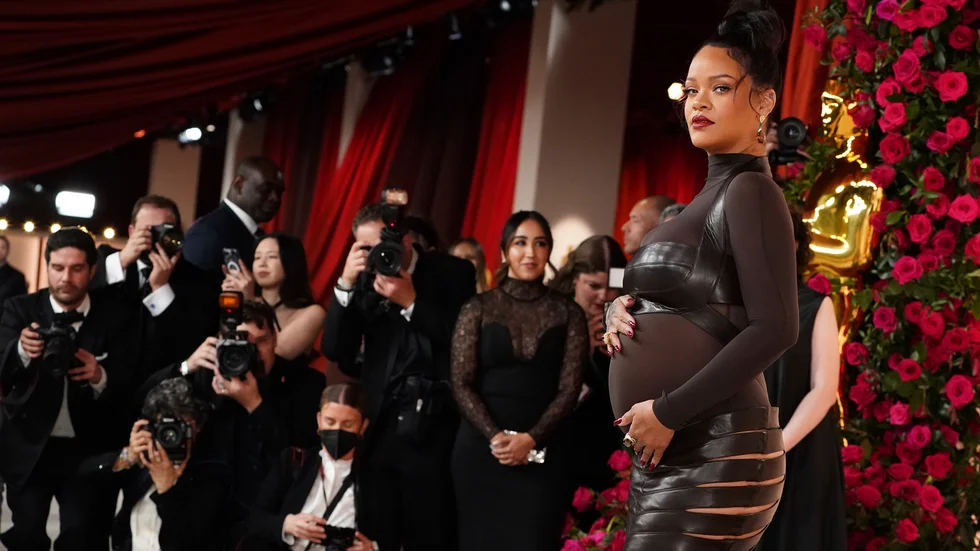 Rihanna fotograferad på Oscarsgalan i mars. Arkivbild.