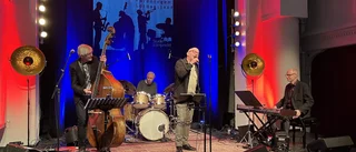 Eminent jazzband på välbesökt lördagsjazz