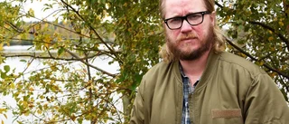 Luleåmusikern bytte trummorna mot en gitarr