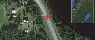 Trasig lastbil stör trafiken på E10