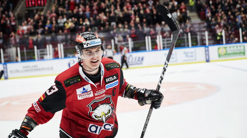 Fredrik Händemark kan komma att inleda säsongen i SHL. Arkivbild.