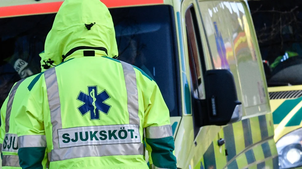 Insändarskribenten undrar hur utryckningsfordon ska kunna ta sig fram längst Falkträskvägen.
