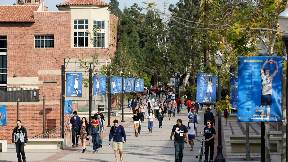 Studenter vid University of California i Los Angeles. Arkivbild.