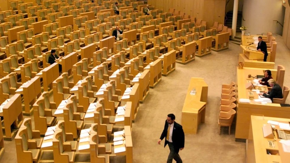 Sverige har ovanligt många parlamentariker, vilket ibland kan vara svårt att tro.