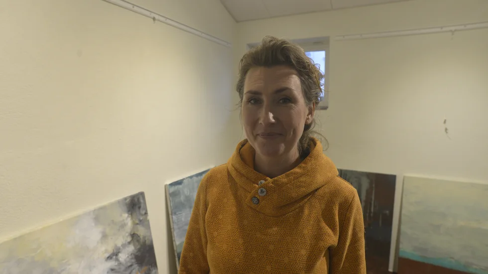 På lördagen har Carin Lundblad från Vadstena vernissage på Galleri Fiskhuset.