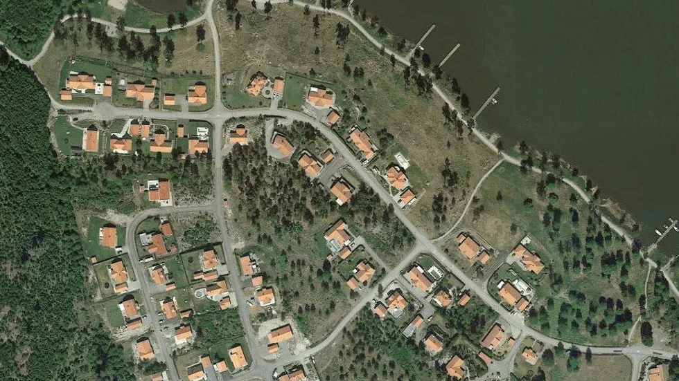 Området kring Sundby Strandväg 45