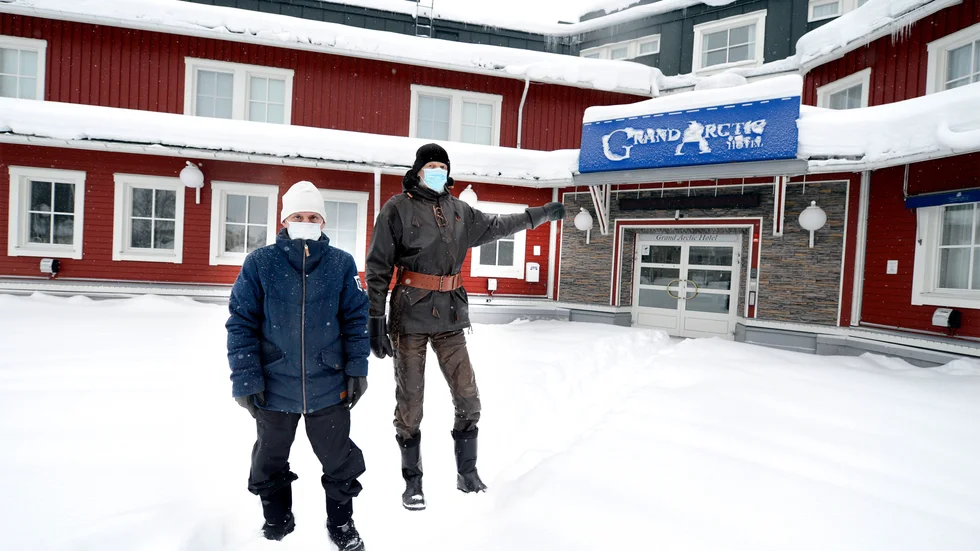 Äldreboende med hotellstandard? Leif Grape, M, och Roland Andersson, SD, vill göra om hotellet i Överkalix till ett äldreboende.