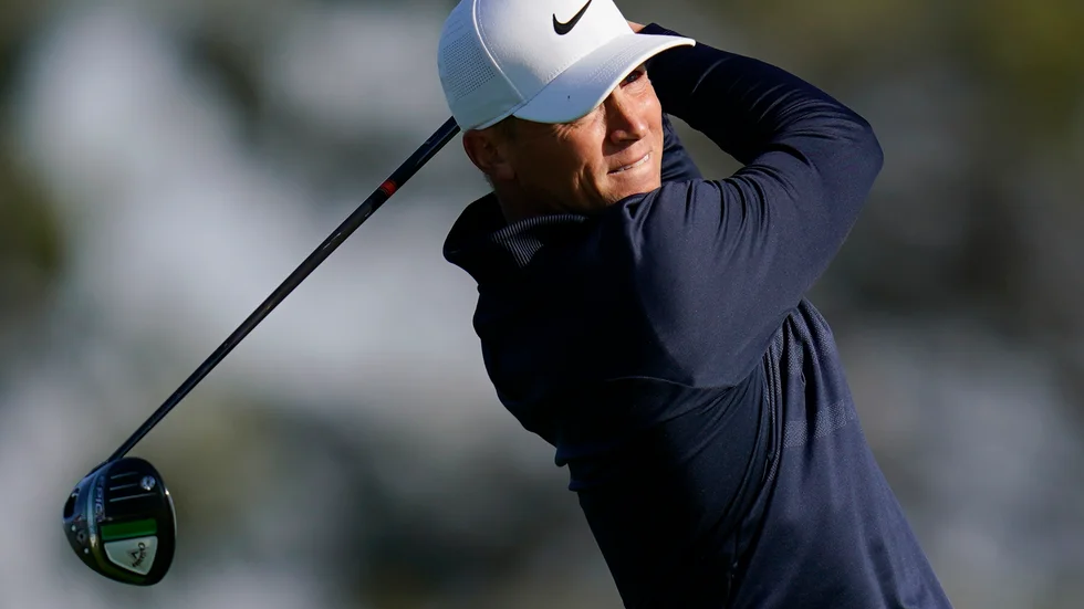 Alex Noren under fredagens andra runda av Farmers Insurance Open på Torrey Pines i San Diego, Kalifornien.