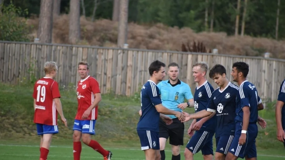 HM IS lånar in spelare från Hvetlanda GIF, samtidigt som man tappar spelare till Myresjö/Vetlanda.