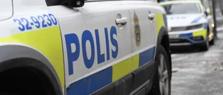 Polisen sökte efter knivbeväpnad person i Stenkulla