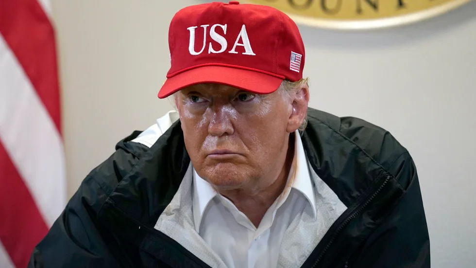 President Donald Trump besökte orkandrabbade Texas under lördagen, och fick då frågan om han planerar att besöka Kenosha, Wisconsin.