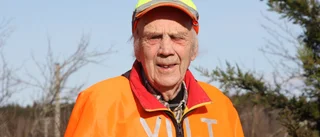 91-årige jägaren räddade livet på hjort: "Skön känsla"