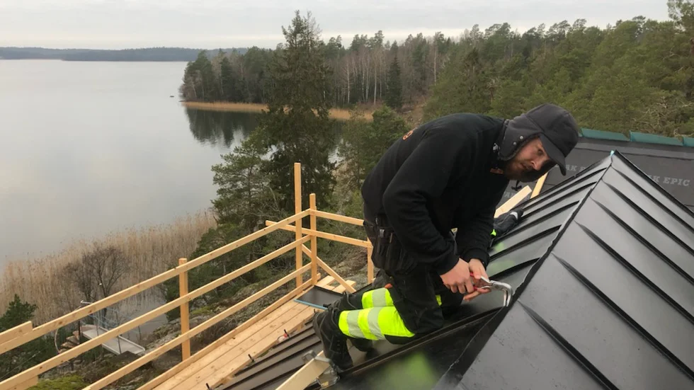 Daniel Meius startade Meius Tak & Plåtslageri i november.