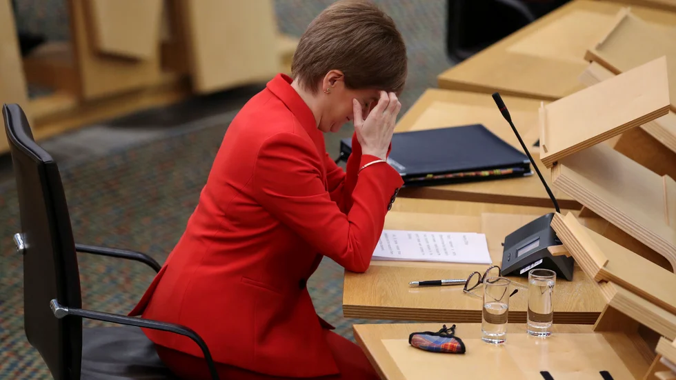 Den pressade försteministern Nicola Sturgeon ställs till svars. Arkivbild.