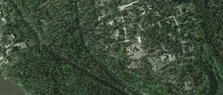 Nya ägare till stuga i Strängnäs - 1 430 000 kronor blev priset