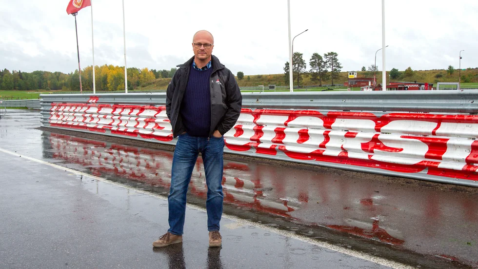 Peter Kahrle är ny ordförande Linköpings MS. Han har många planer för hur föreningen och motorsportsområdet ska utvecklas.