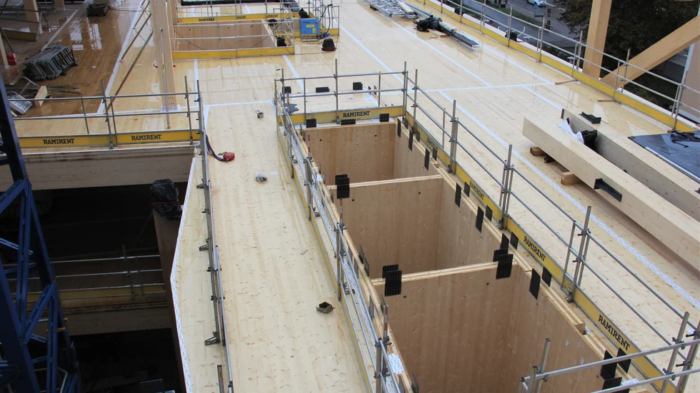 Bygget av Magsin X vid Resecentrum Uppsala finns med på Byggnads lista där man varslat om strejk.