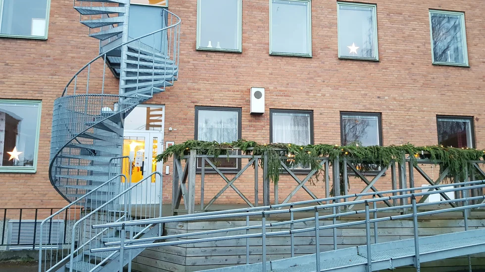Dagcentret i Facetten håller fortsatt stängt. När det åter öppnas kommer det att göras ytterligare anpassningar för att coronasäkra verksamheten.